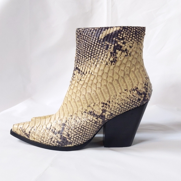 🆕🌿FREE PEOPLE JEFFREY CAMPBELL BOOTIES🌿 - Picture 12 of 16